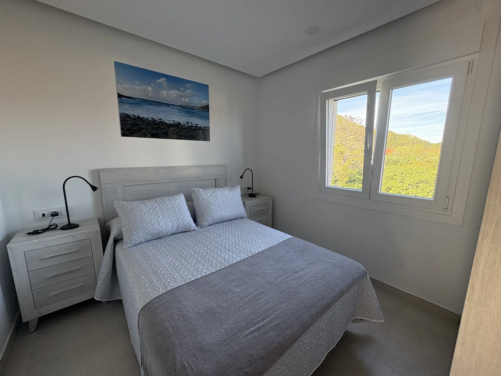 Segundo cuarto matrimonial, LouroBeach I, aluguer vacacional Galicia
