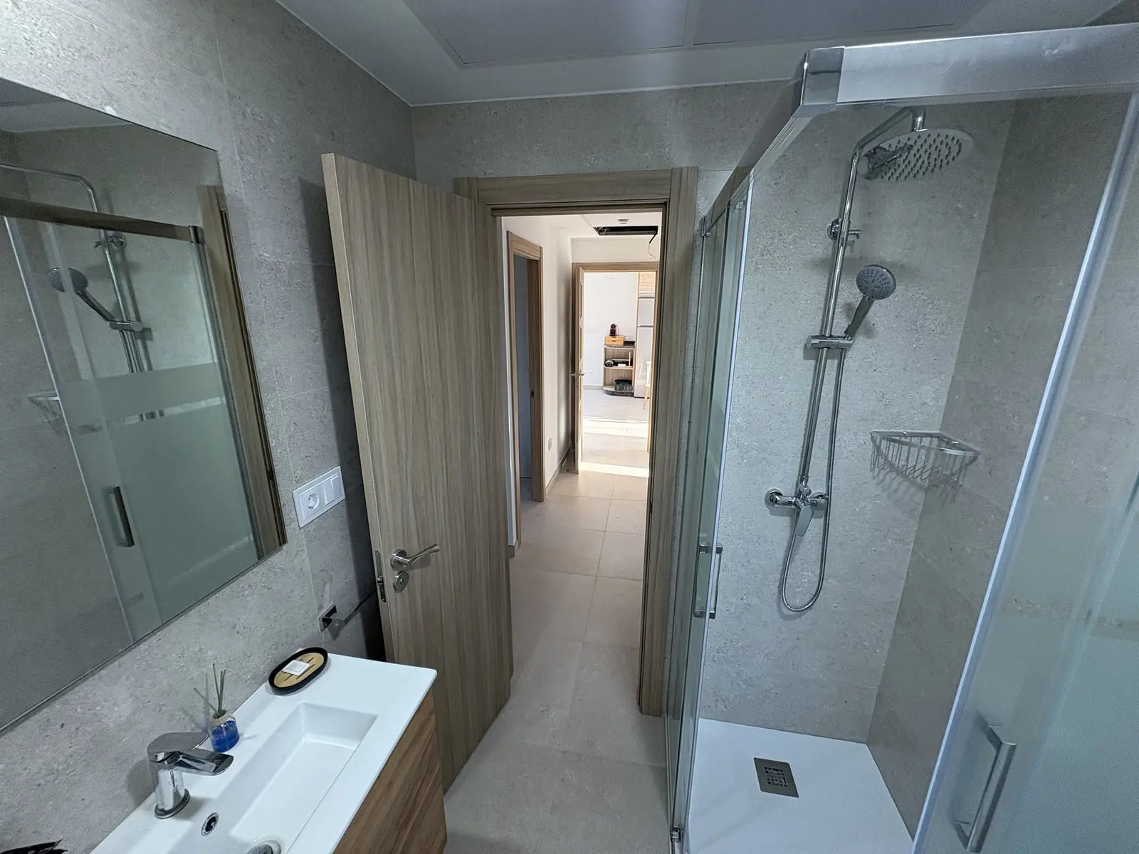 Baño completo, apartamento LouroBeach II, Louro (Galicia)